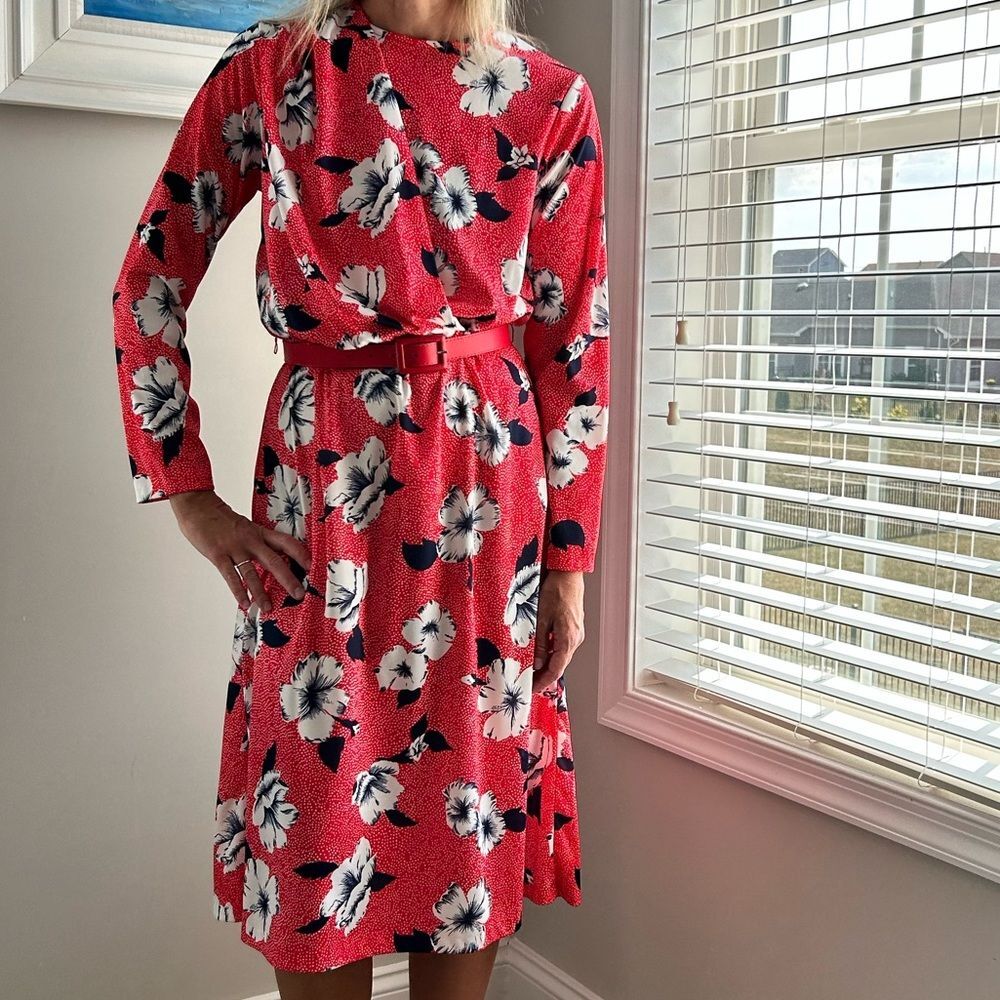 Vintage 80s Blair Red Hibiscus Belted Longsleeve Wrap Midi Dress - Picture 11 of 12